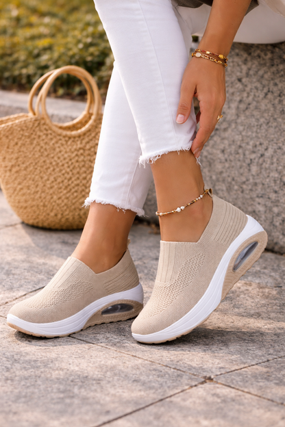 Dames Slip On Sneakers Met Verhoogde Zool En Air Cushion