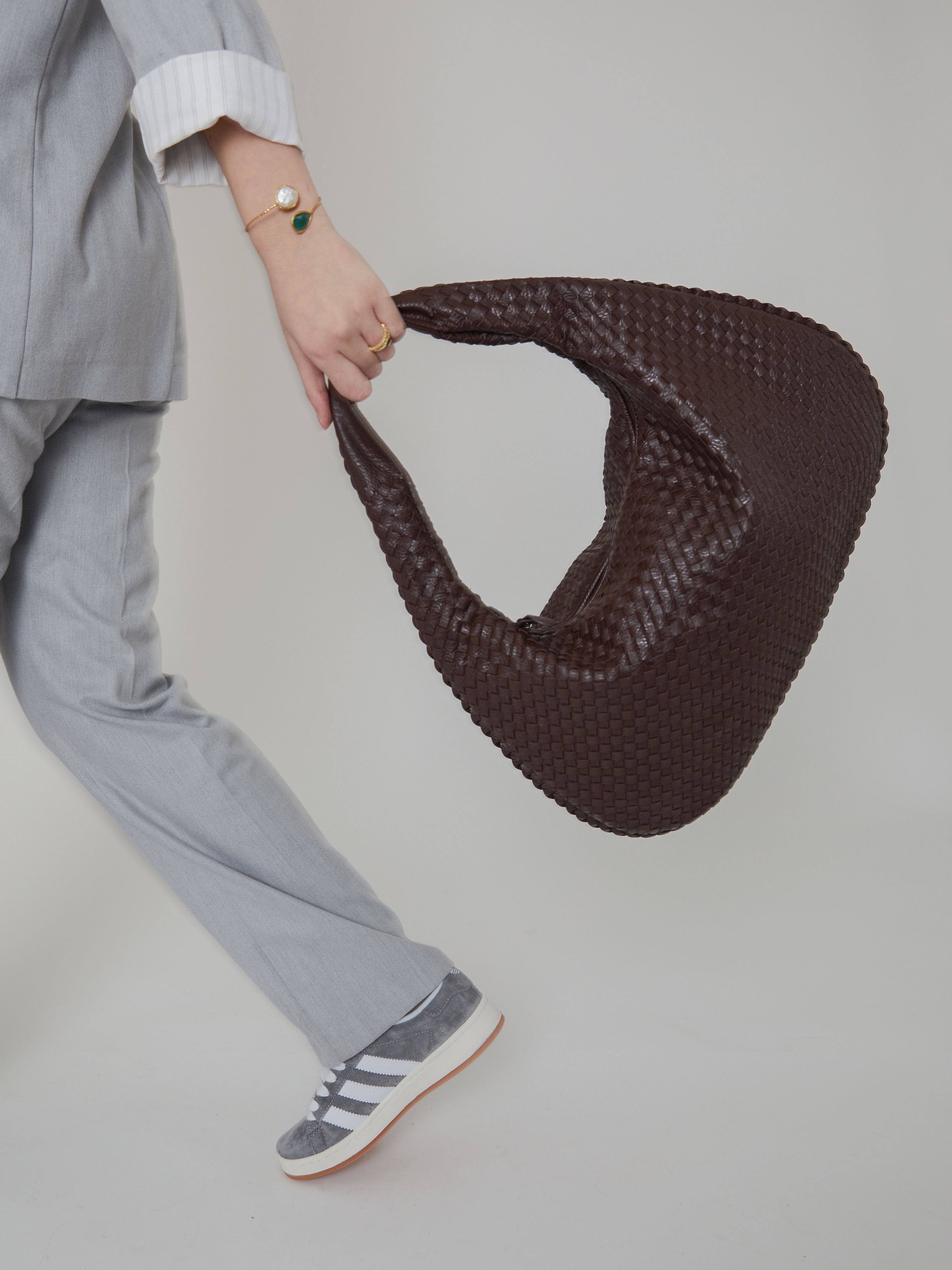 Luxe Koffie Dames Handtas met Gevlochten Design