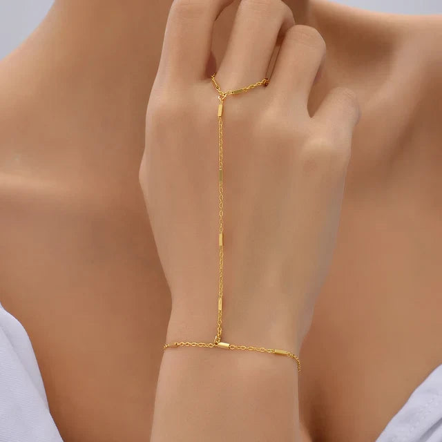 Berna | Hand Chain Armband