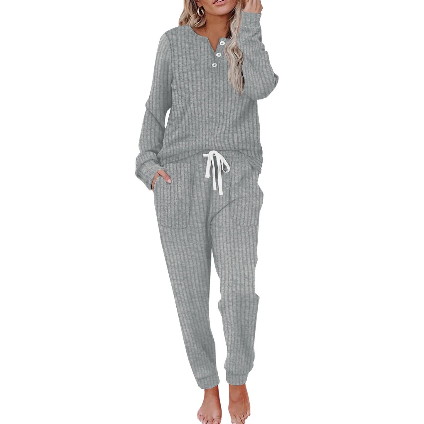 Warm Women's Loungewear Set With Ribbed Texture And Joggers