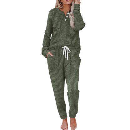 Warm Women's Loungewear Set With Ribbed Texture And Joggers