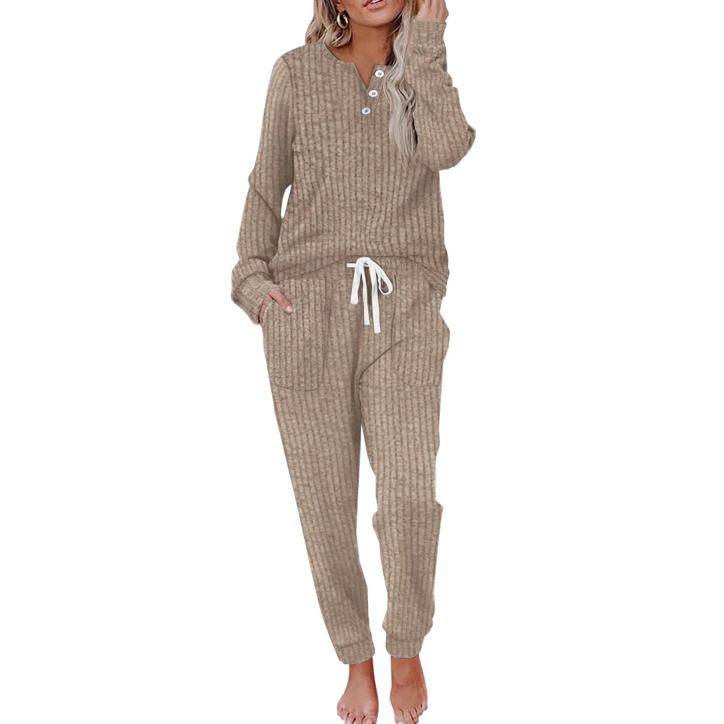 Warm Women's Loungewear Set With Ribbed Texture And Joggers
