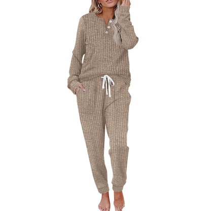 Warm Women's Loungewear Set With Ribbed Texture And Joggers