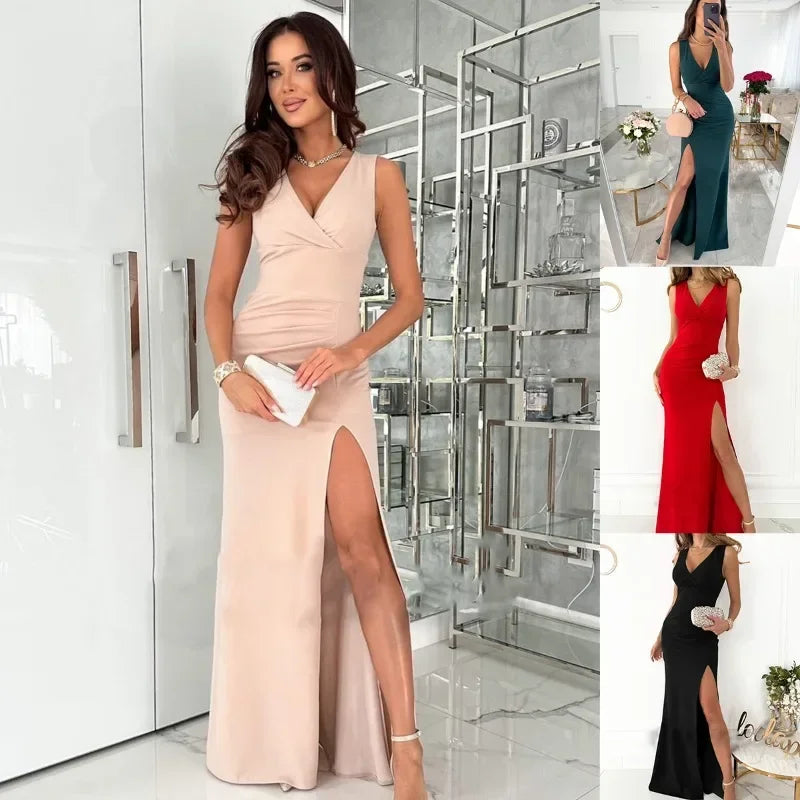 Fyra | Elegant Gala Dress with High Split and V-Neck