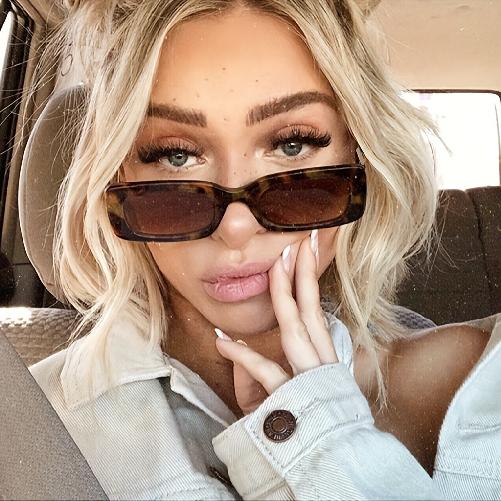 Macella | Retro Rectangular Sunglasses with Tortoise Frame