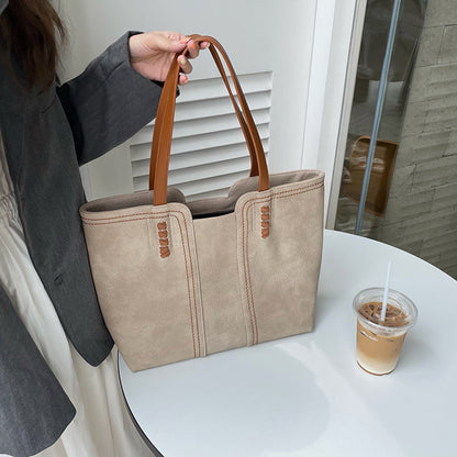 Trendy ruime dames shopper met comfortabele schouderbanden
