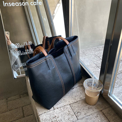 Trendy ruime dames shopper met comfortabele schouderbanden