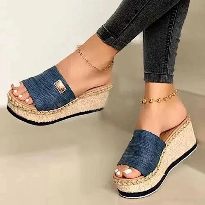 Trendy Plateau Sleehak Sandalen Dames Met Comfortzool