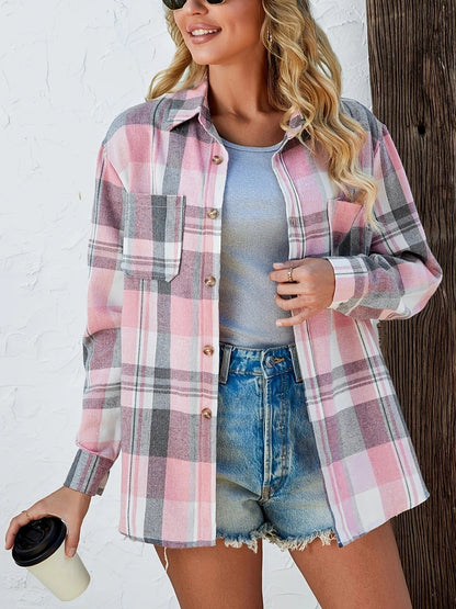Oversized Geruite Flanellen Dames Blouse met Borstzakken en Puntkraag