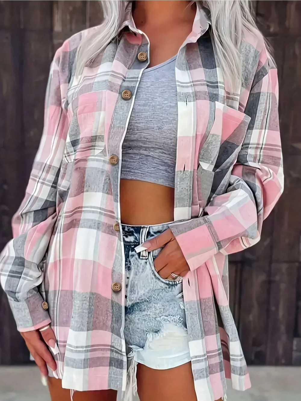 Oversized Geruite Flanellen Dames Blouse met Borstzakken en Puntkraag