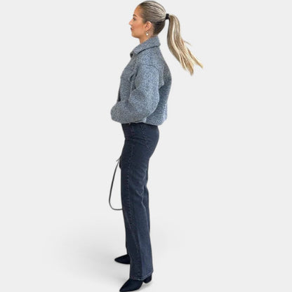 Oversized chique dames wollen jas met korte pasvorm en zakdetails