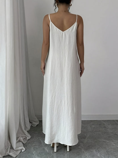 Yolanda | Minimalistische Maxi Jurk met Spaghettibandjes