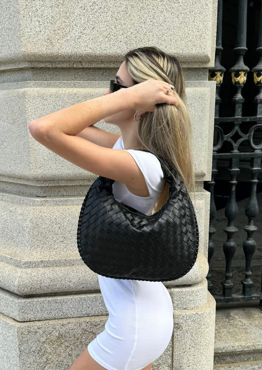 Vaida | Classic Black Woven Handbag