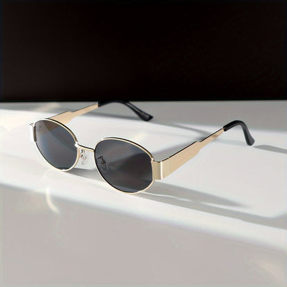 Majella | Minimalistische Ovale Zonnebril met Gouden Frame