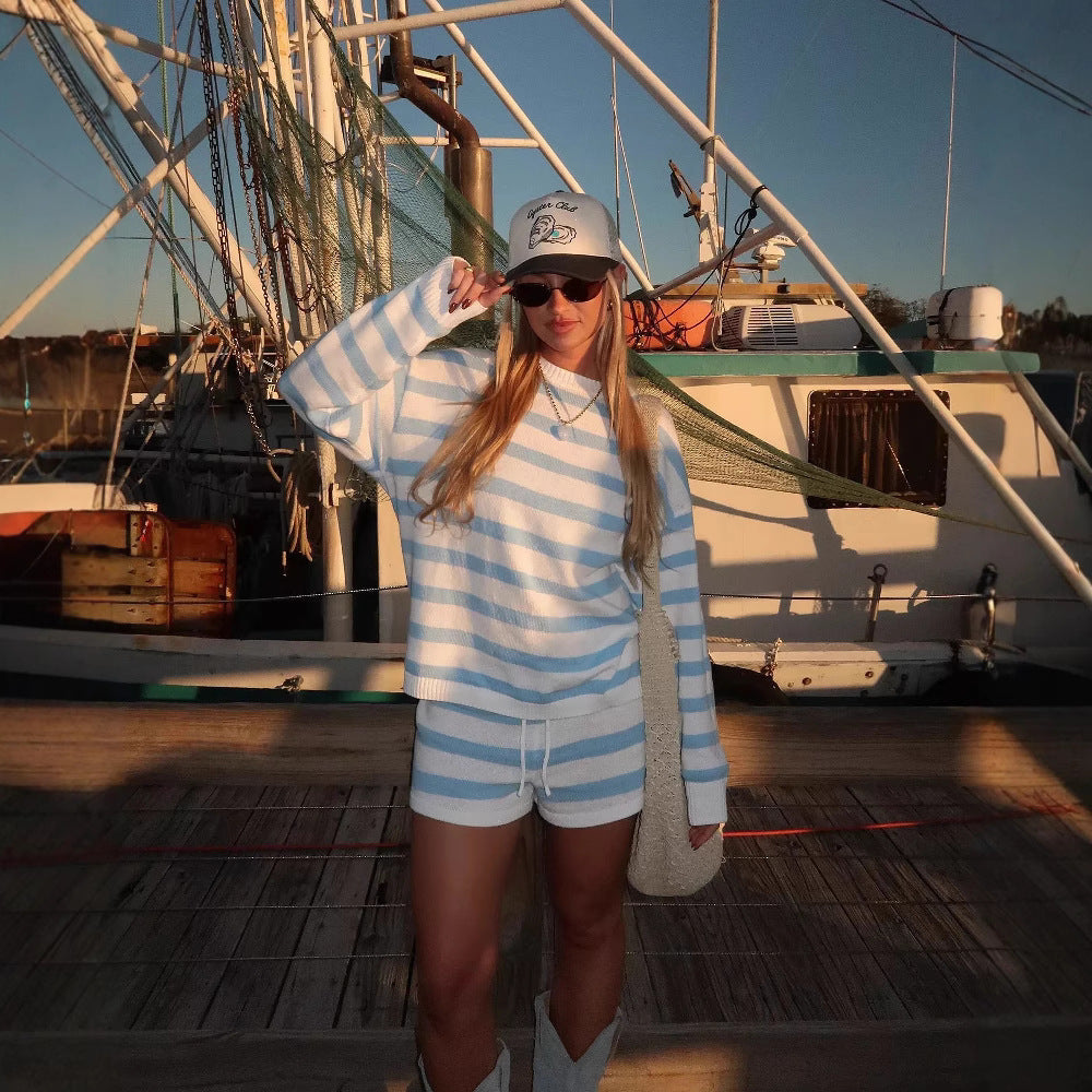 Oversized Dames Set Met Gestreepte Trui en Korte Broek