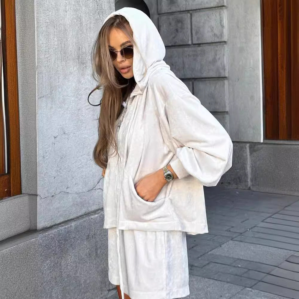 Soft Gray Oversized Women's Loungewear Set with Hoodie and Shorts