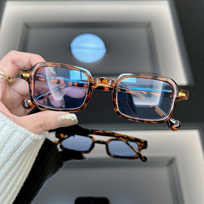 Mietta | Vintage Vierkante Zonnebril met Schildpadframe