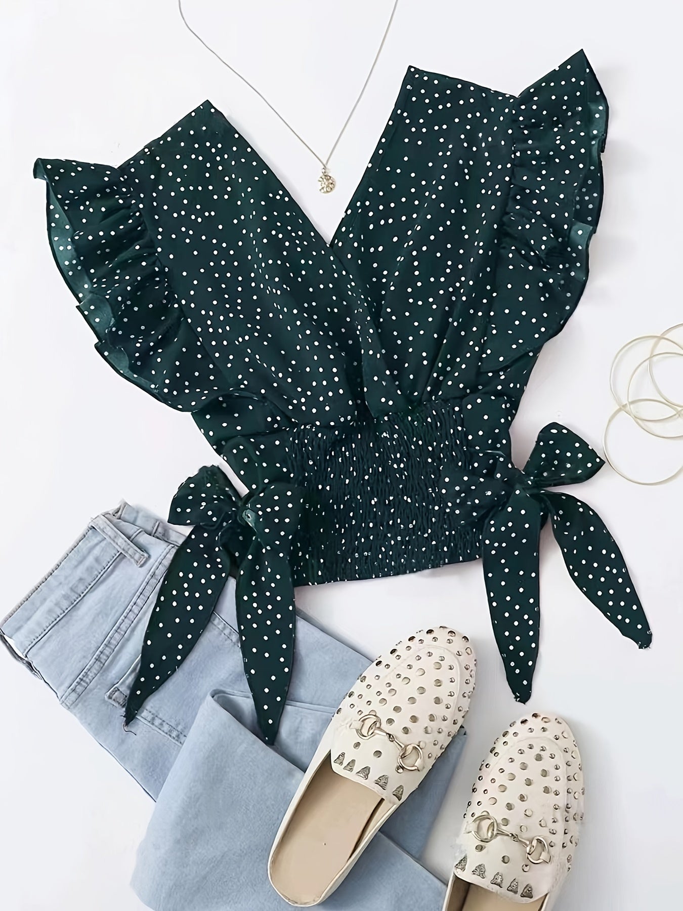 Berita | Ruffle Crop Top met Polkadotprint en Strikdetails
