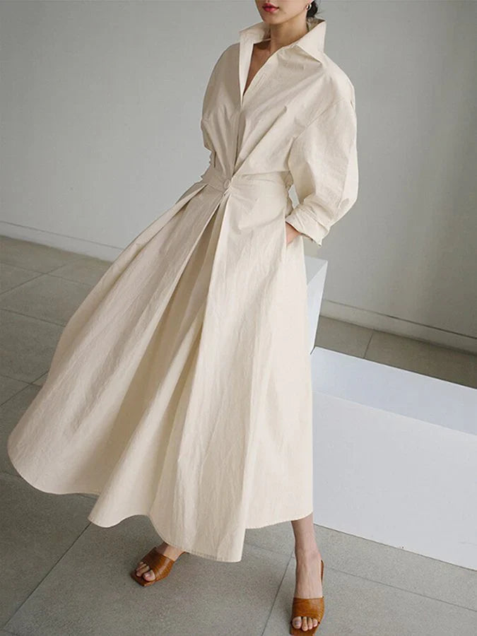 Verfijnd elegant dames maxi jurk met kraag en flatterende plooien