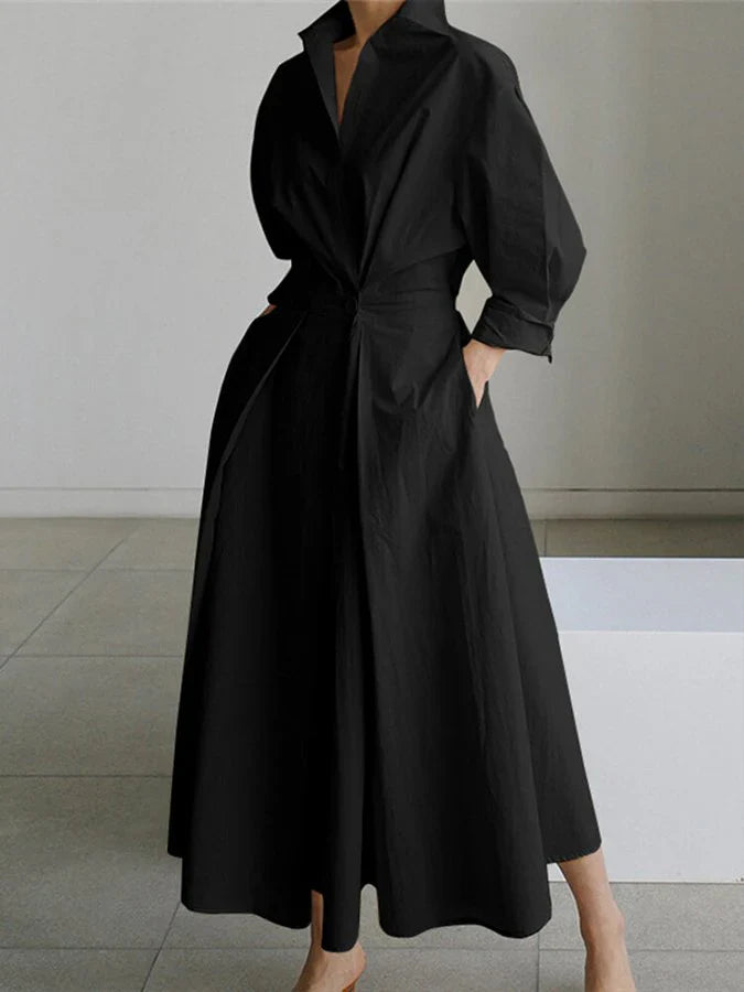 Verfijnd elegant dames maxi jurk met kraag en flatterende plooien