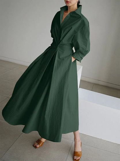 Verfijnd elegant dames maxi jurk met kraag en flatterende plooien