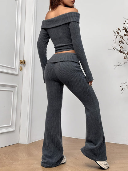 Dayle | Ribgebreide Lounge Set met Off-Shoulder Top