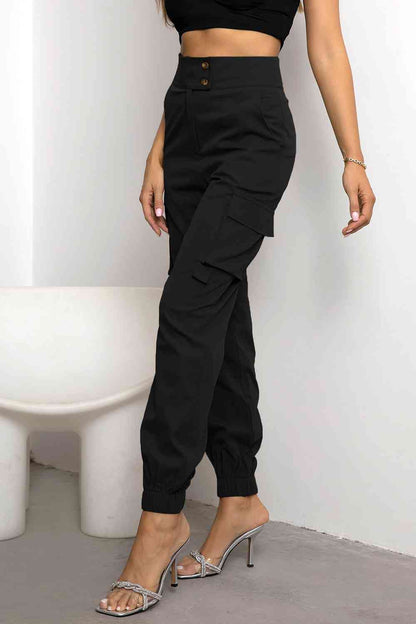 Trendy Cargo Pants for Women with Pockets and Slim Ankle Cuffs