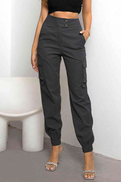 Trendy Cargo Pants for Women with Pockets and Slim Ankle Cuffs