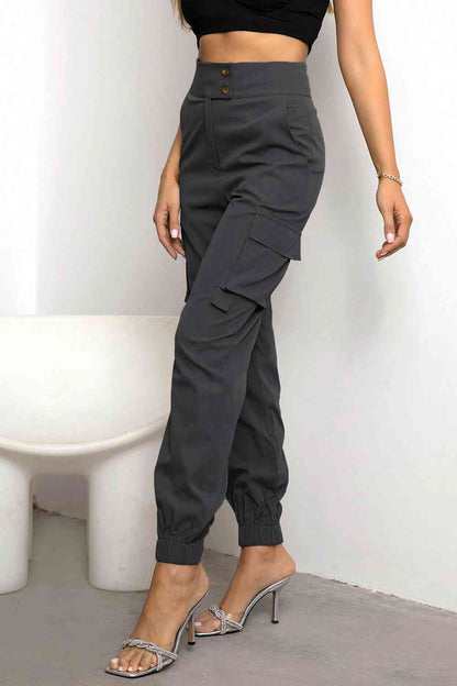 Trendy Cargo Pants for Women with Pockets and Slim Ankle Cuffs