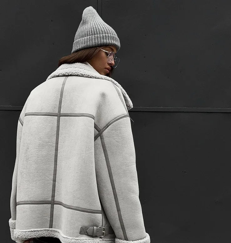 Oversized Grijs Vrouwen Bikerjack met Zachte Fleece Afwerking