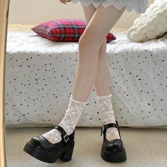 Stijlvolle Dames Pumps met Platform Zool en Gespsluiting