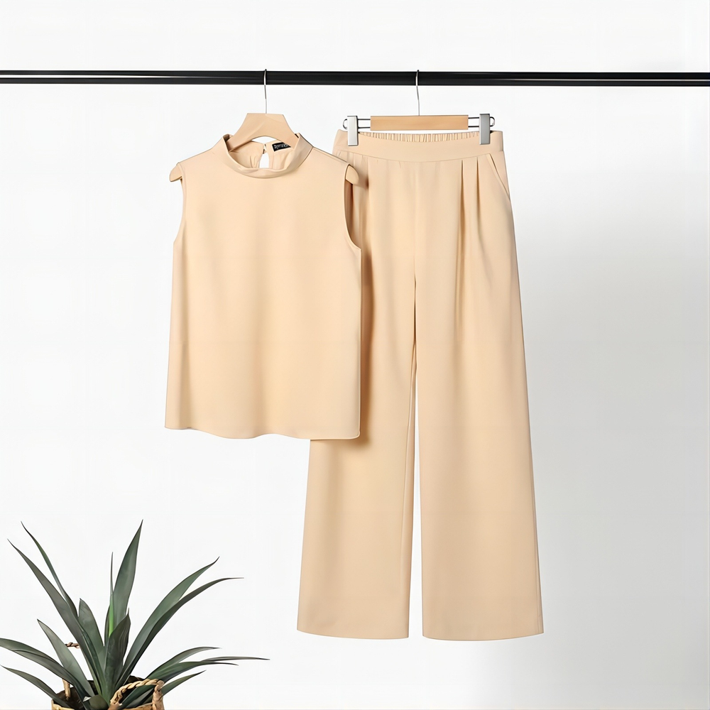 Melva | Silken Dames Mouwloze Jumpsuit – Abrikoos