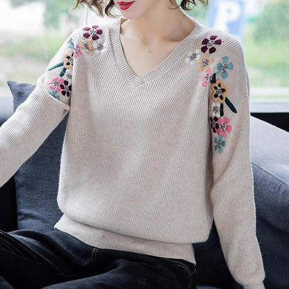 Elegante Zachte Dames Trui met Geborduurde Bloemen