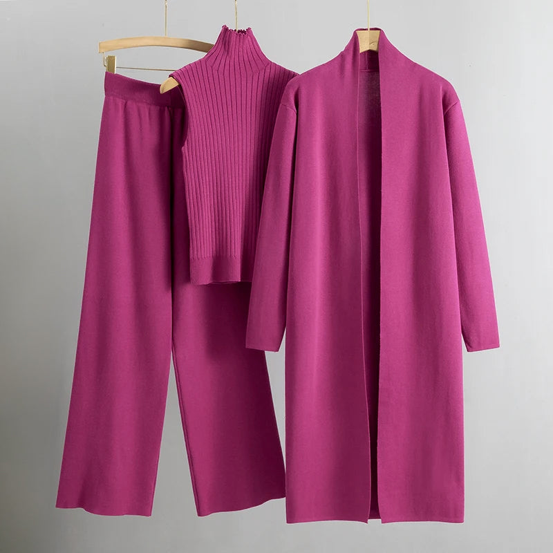 Comfortabele chique dames set met lange jas en rechte broek