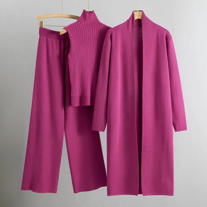 Comfortabele chique dames set met lange jas en rechte broek