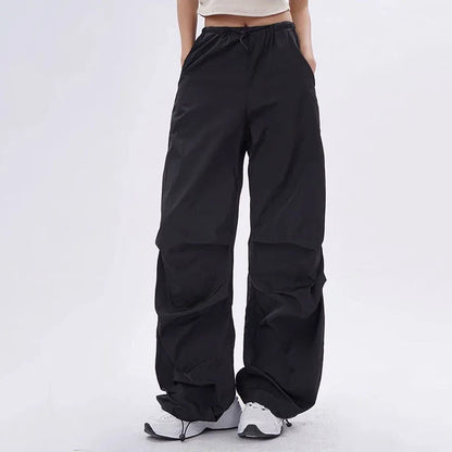 Oversized Hose Damen | Parachute-Streetwear & Verstellbare Passform
