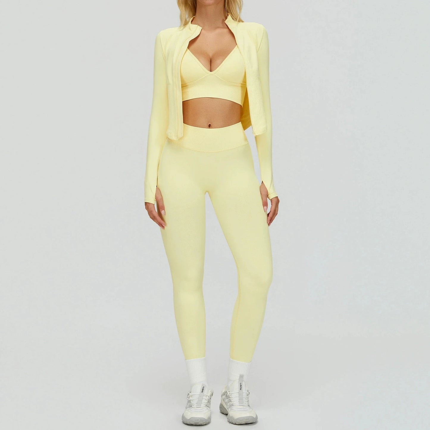 gele sportoutfit dames met aansluitende legging en bh