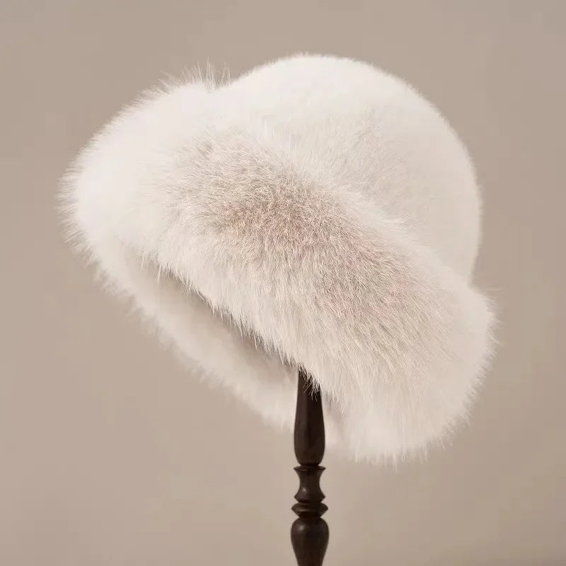 Elegante Warme Dames Bontmuts Winter met Fluffy Afwerking