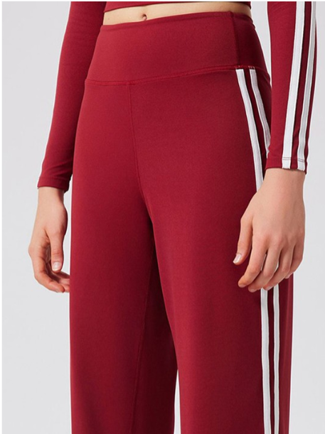 Inge | Comfortabele Rode Wijde Pijpen Broek met Hartjes