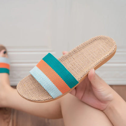 Mada | Comfortabele Dames Slippers met Geweven Zool en Kleurrijke Band