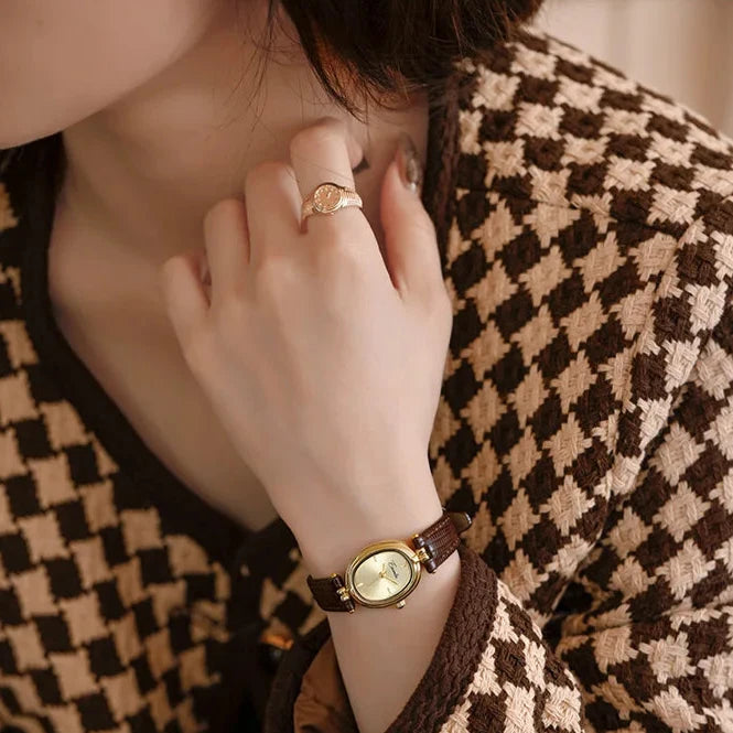 Elegante Goudkleurig Dames Horloge Met Leren band