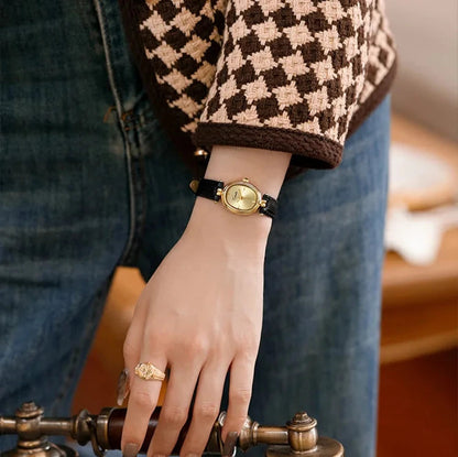 Elegante Goudkleurig Dames Horloge Met Leren band