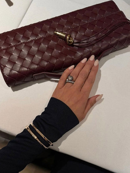 Chique Dames Handtas met Woven Design en Gouden Sluiting