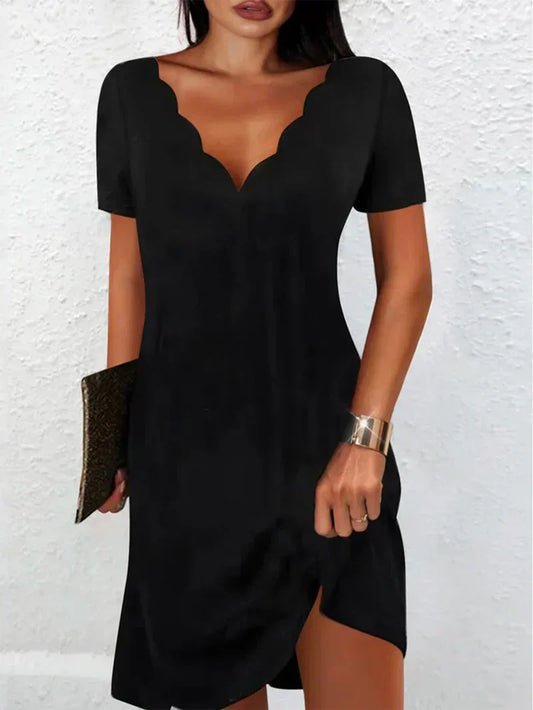 Sandria | Scalloped V-Hals Jurk