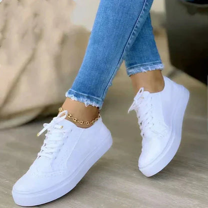 Comfortabele Suède Sneakers Voor Dames Met Vetersluiting