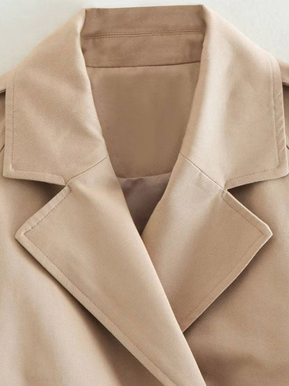 Trench-coat court moderne pour femmes avec revers classique