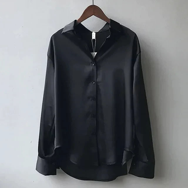 Glanzende Satijnen Dames Blouse met Puntkraag en Knoopsluiting
