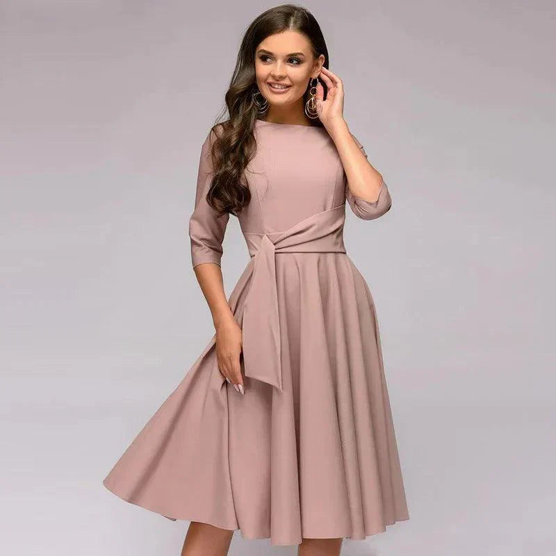 Riet | Elegante Midi Jurk met Tailleceintuur