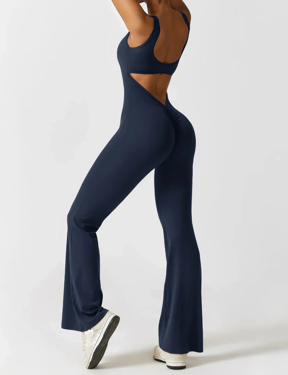 Cath | Sculpting Flare Jumpsuit met Open Rug