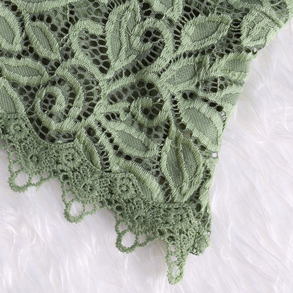 Cecilia | Lace Crop Top